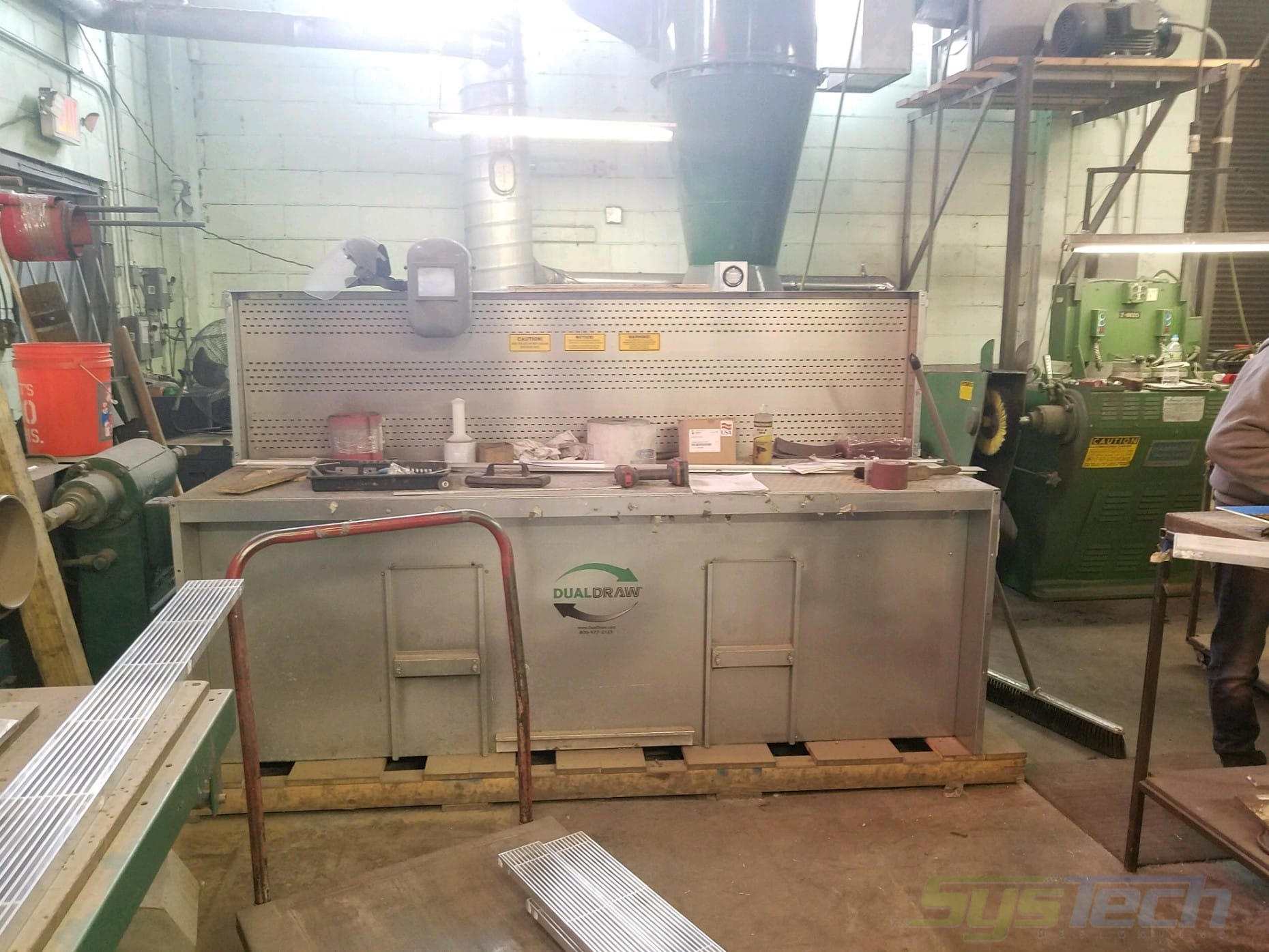 Downdraft Bench on Grinding Application