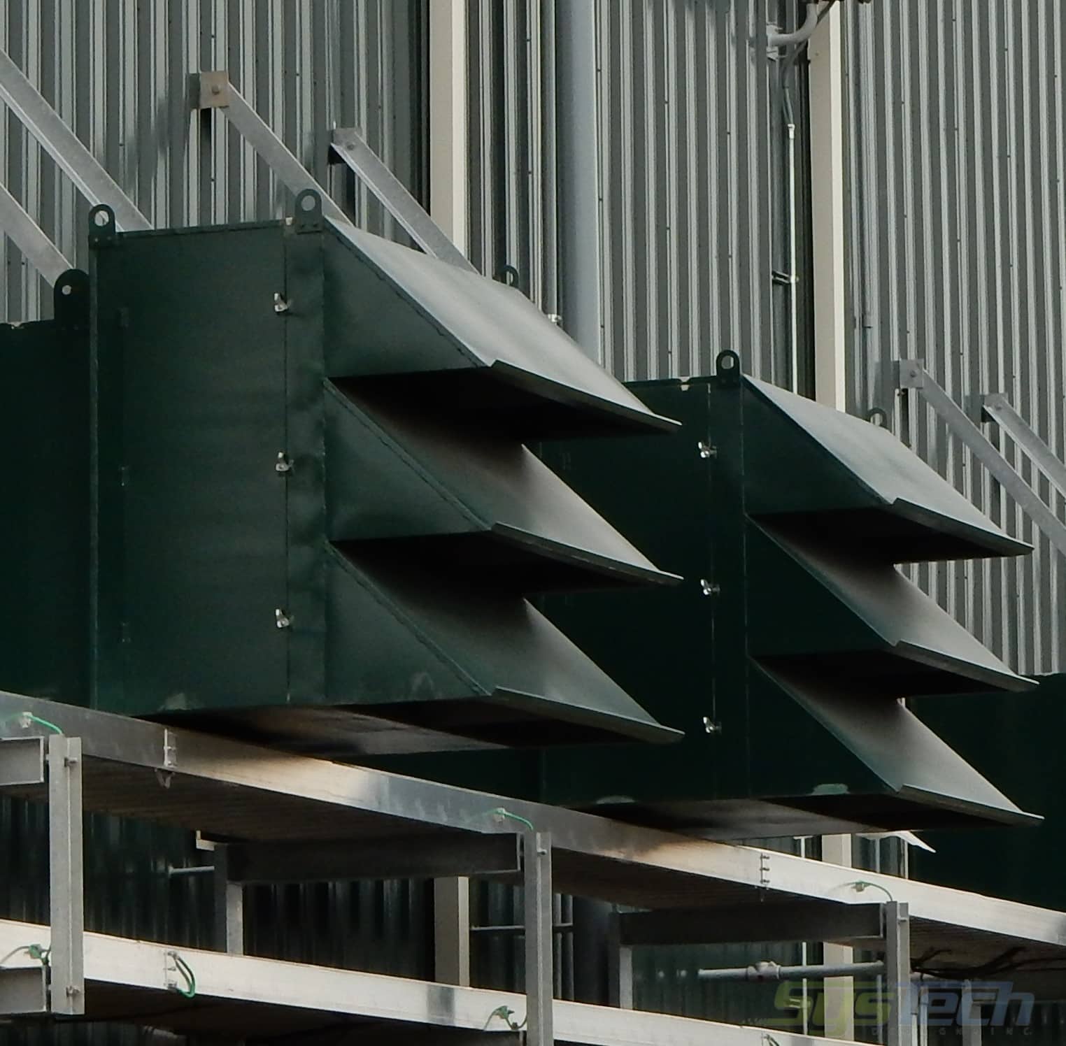 Side Access Air Filter Housings with  Integral Fan